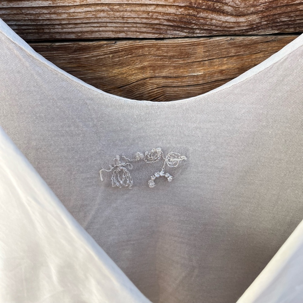 MADE IN ITALY | Silk Ruffle Sleeveless Blouse M - Picture 3 of 4